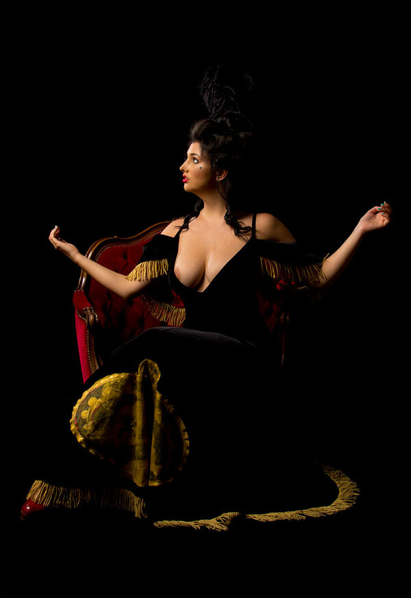 Елена, 24 года, 2 размер груди